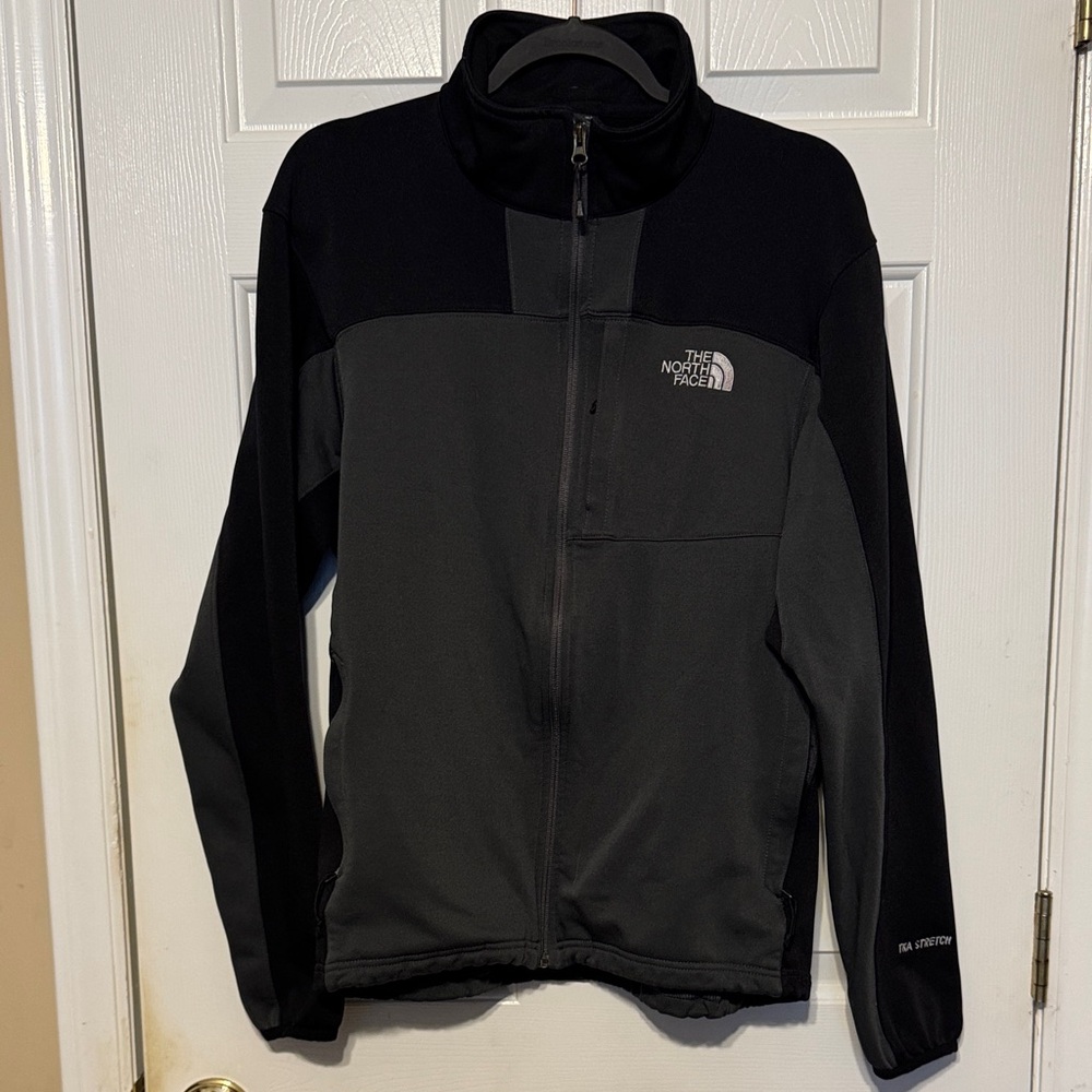 The North Face Men’s Black and Gray Performance Jacket Full‎ Zip Size Large